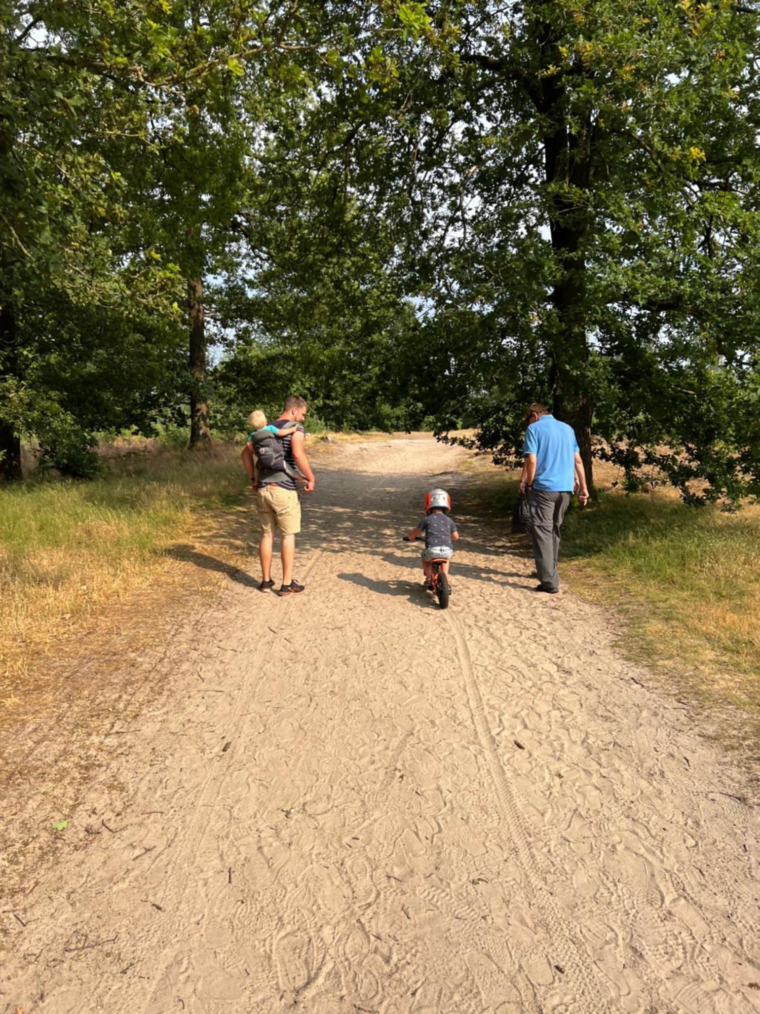 Stacaravan Aan Het “drents Friese Wold”. Elsloo (Friesland)